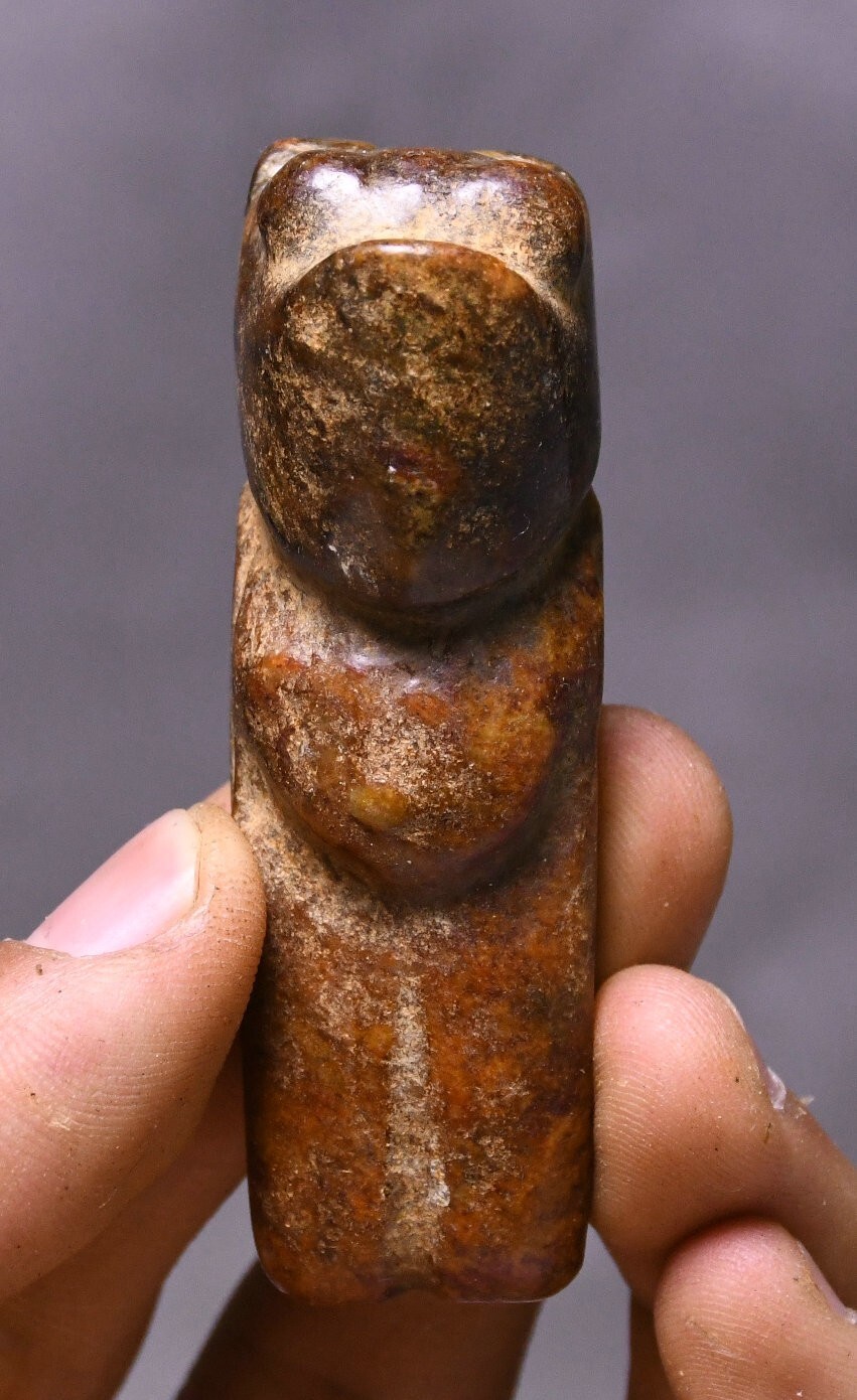 6.5CM China Hongshan Culture Old Jade Carved Fengshui Beast Amulet Pendant