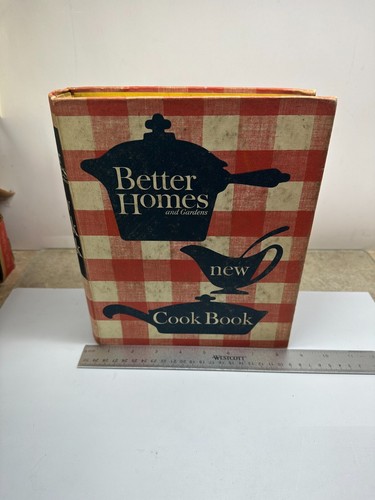 Vtg Better Homes and Gardens New Cookbook 5 Ring Binder 1962 Rough Shape - Picture 9 of 9