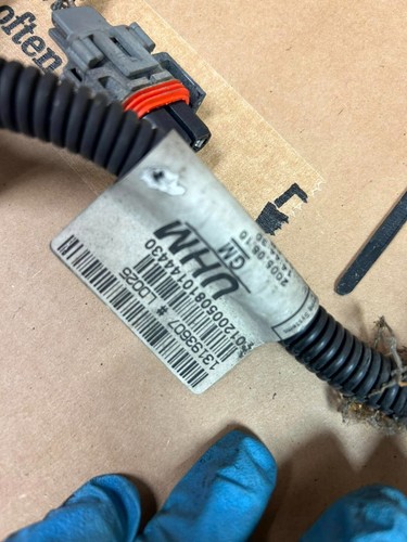VAUXHALL ZAFIRA VXR FRONT BUMPER FOG LIGHT WIRING LOOM Z20LEH 2007 B MODEL BLACK - Picture 2 of 2