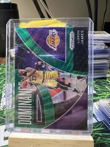 2021-22 Panini Prizm Lebron James Green Wave Prizm Dominance