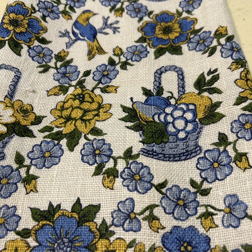 Linen KayDee Towel French Country Blue Yellow Flowers Birds 16” X 29” - Picture 6 of 7