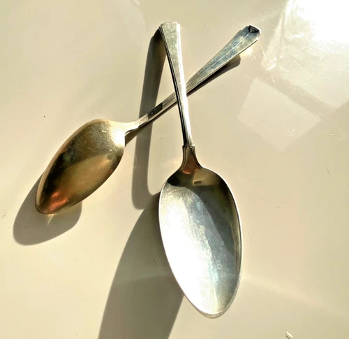 Wallace Sterling Silver Art Deco Dinner Spoons Set of 2 Heavy Deer Hallmark 89g