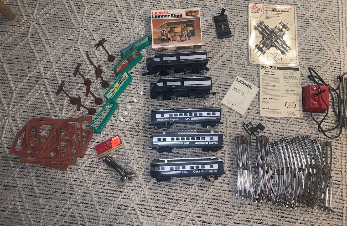 Click here to see eBay Auction