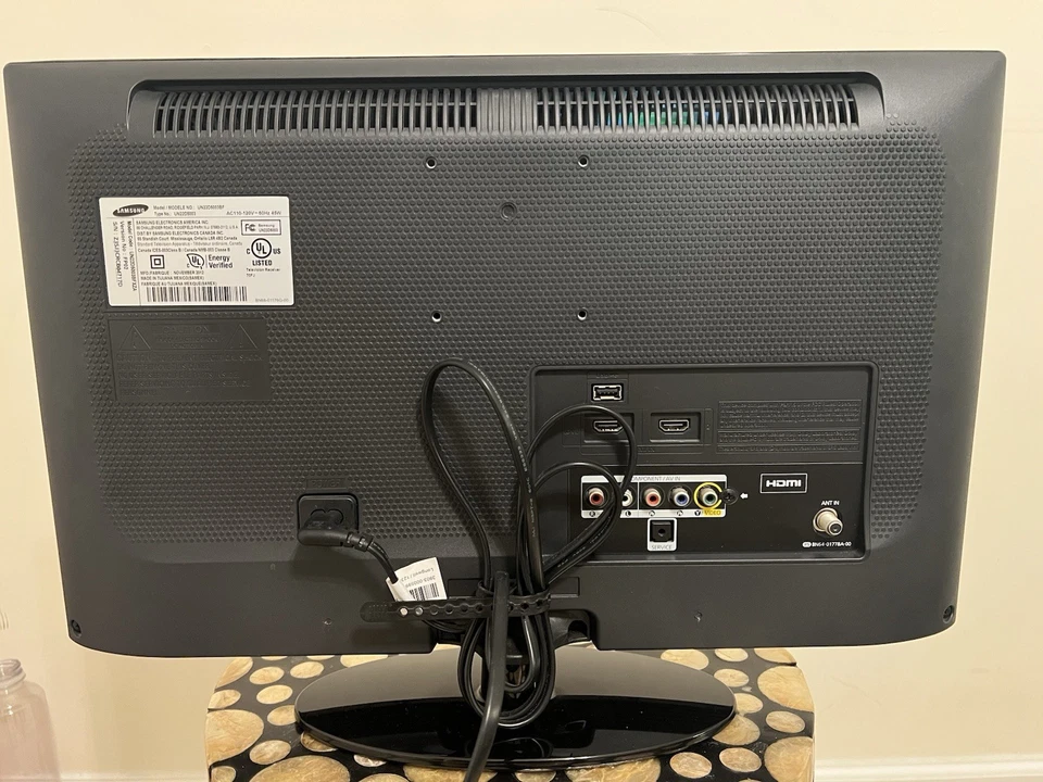 Samsung 22" Full HD 1080P UN22D5003BF LED LCD  120Hz TV w/ Stand Remote 2 HDMI - Image 2 of 4