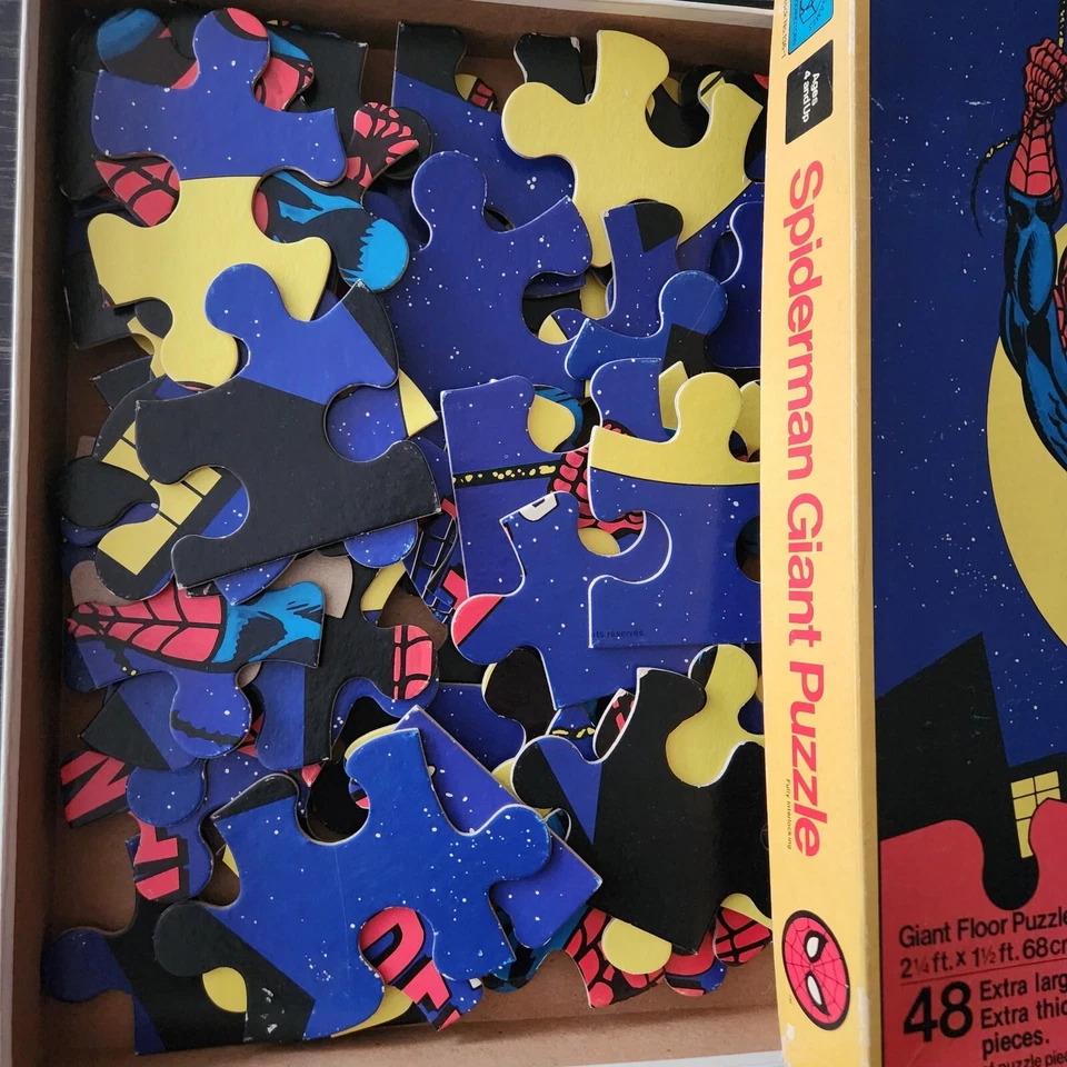 SPIDERMAN Giant Floor Puzzle 1977 Waddingtons 48 Piece Vintage 2.25 X 1.5 Ft - Image 2 of 4