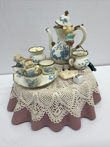 Vtg Enesco Small World of Music It's Tea-lightful "Tea for Two" Music Box - READ - Picture 1 of 5