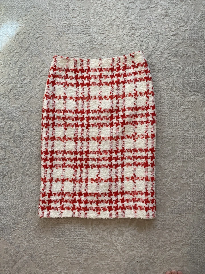 NUEVO CON ETIQUETAS ESCADA Falda Mujer 34 Rojo Blanco Tweed Lápiz a Cuadros Nueva Mezcla de Lana Diseñador