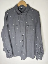 Torrid Women Size L Taylor Embroidered Button Front Shirt Gray Daisy Long Sleeve