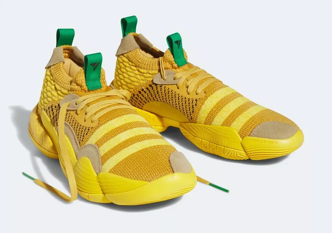 Adidas shoes hot sale 12 size yellow