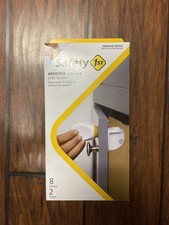 safety 1st adhesive magnetic lock system with 8 locks and 2 keys