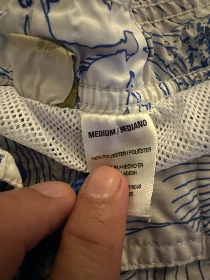 Hawaiian swimming trunks for men - Image 2 of 3