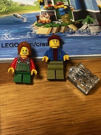 LEGO CREATOR: Lighthouse Point  31051 Complete - Light needs batteries