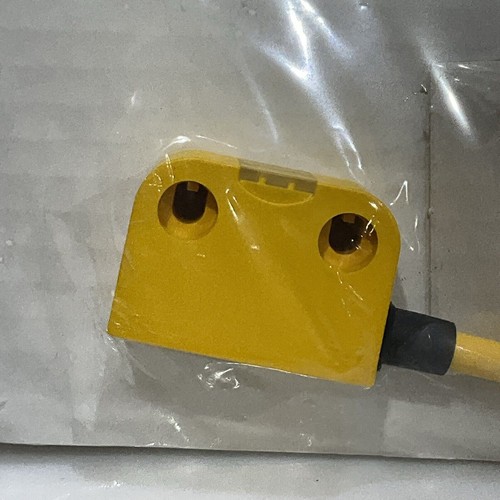 PILZ 506338 SAFETY SWITCH PSEN MA 1.4P-51/PSEN MA1.4-10MM VERSION 1.0 RM6 - Picture 8 of 12