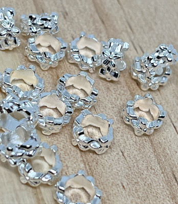 Abstandshalter Abstandsperle Spacer 75Stück 6-7mm Ring Donut Blume Metall Silber
