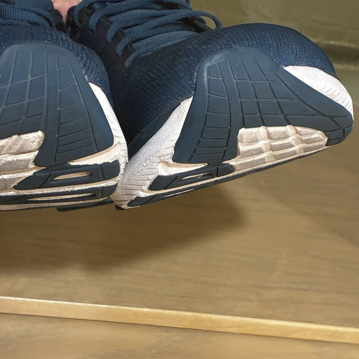 Topo Athletic Ultrafly 4 Men display picture 2