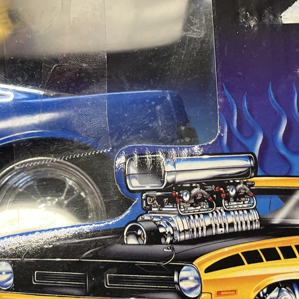 Muscle Machines '66 Mustang GT350 1:18 Scale Blue - Image 4 of 4