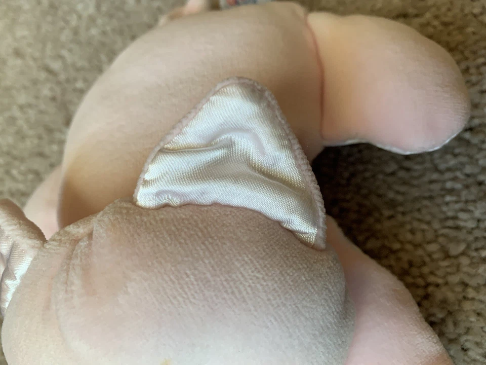 GUND Puffy Luv Kitty 猫 粉色 小猫 婴儿 毛绒 6 英寸 填充 柔软 婴儿 爱缎 — 第 4/4 张图片