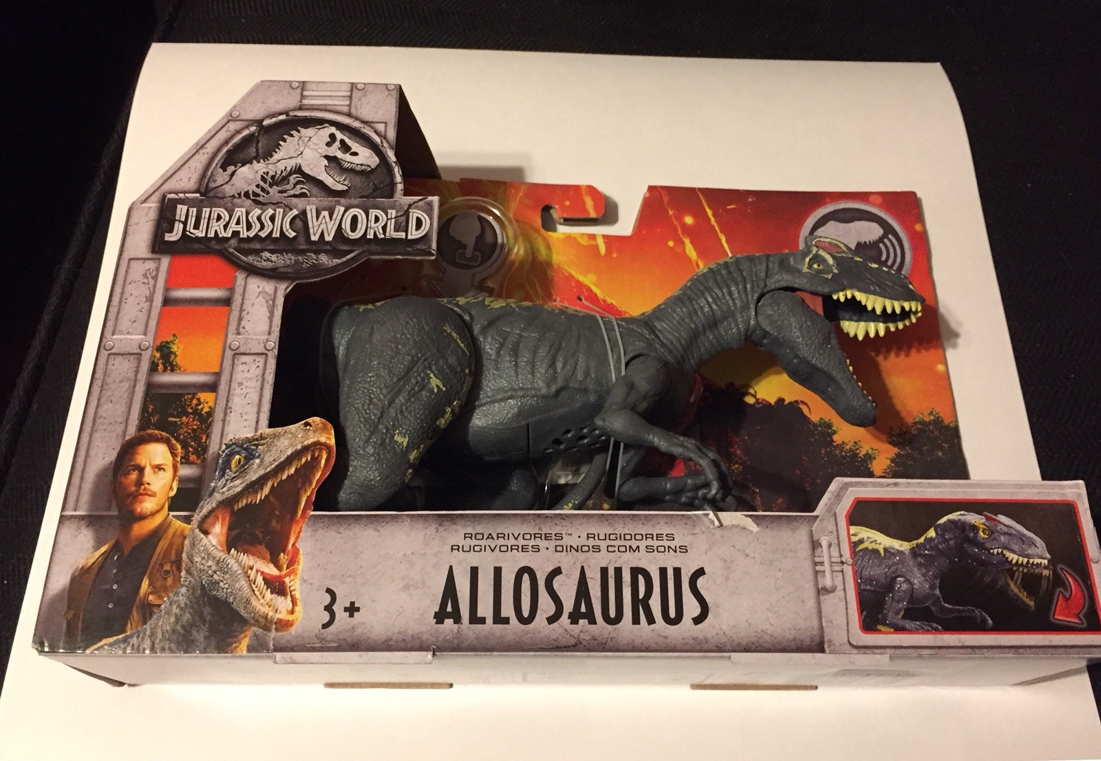 jurassic world fmm30 roarivores allosaurus