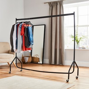 portable hanging clothes rail
