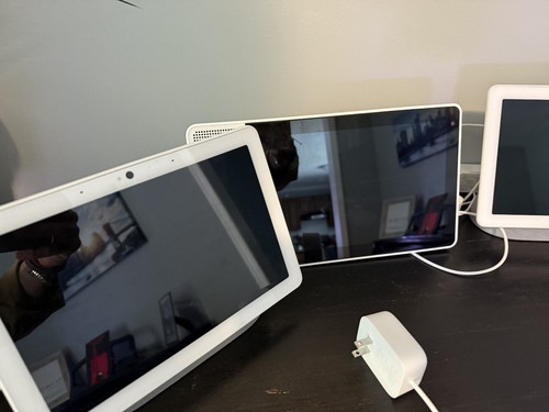 TWO Google Home Hub 2nd gen 7" indoor security camera Nest & Lenovo Speaker