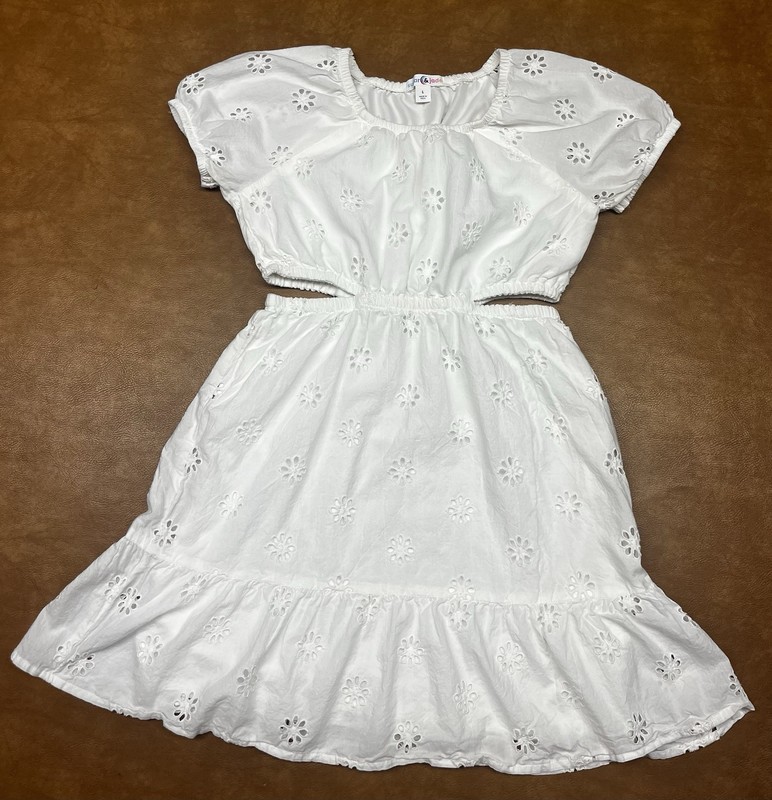Sugar & Jade Girls White Eyelet Cutout Bohemian Dress size L Preowned Worn Once