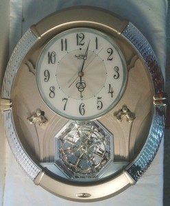 Rhythm Clock "Princess Fantasy" (4MH785WD18) Wall Clock (Not Working)