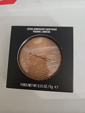 MAC Extra Dimension Skinfinish Highlighter 9g...