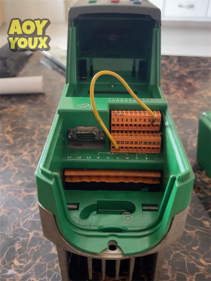 1PCS Used Emerson Control Techniques Unidrive UNI1403 AC Drive 1.5KW us free tax - Image 3 of 4