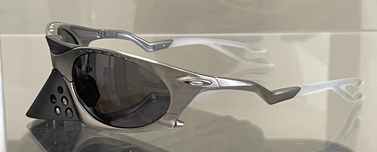 Oakley Plantaris Titanium Frame Prizm Black Polarized Lens Rare