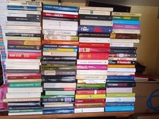 Lotto stock di 100 libri Vari Come Da Foto,