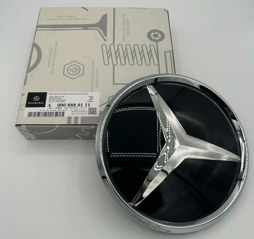NEW 2017-2022 Mercedes Benz GLE43 GLC300 Front Star Distronic Emblem A0008880111