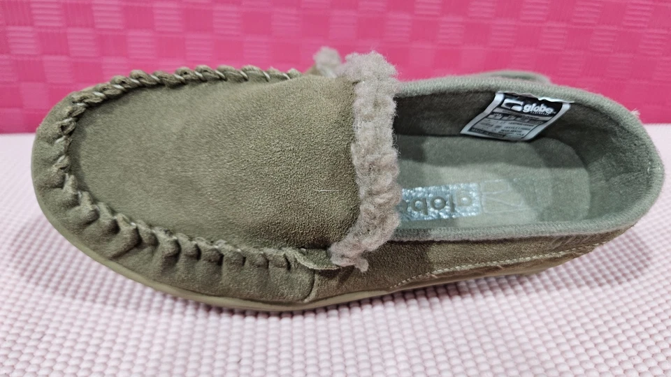 GLOBE Castro Kids Slip-On Shoes Brown Suede US 3Y EU 35 Leather Upper EXC - Image 4 of 4