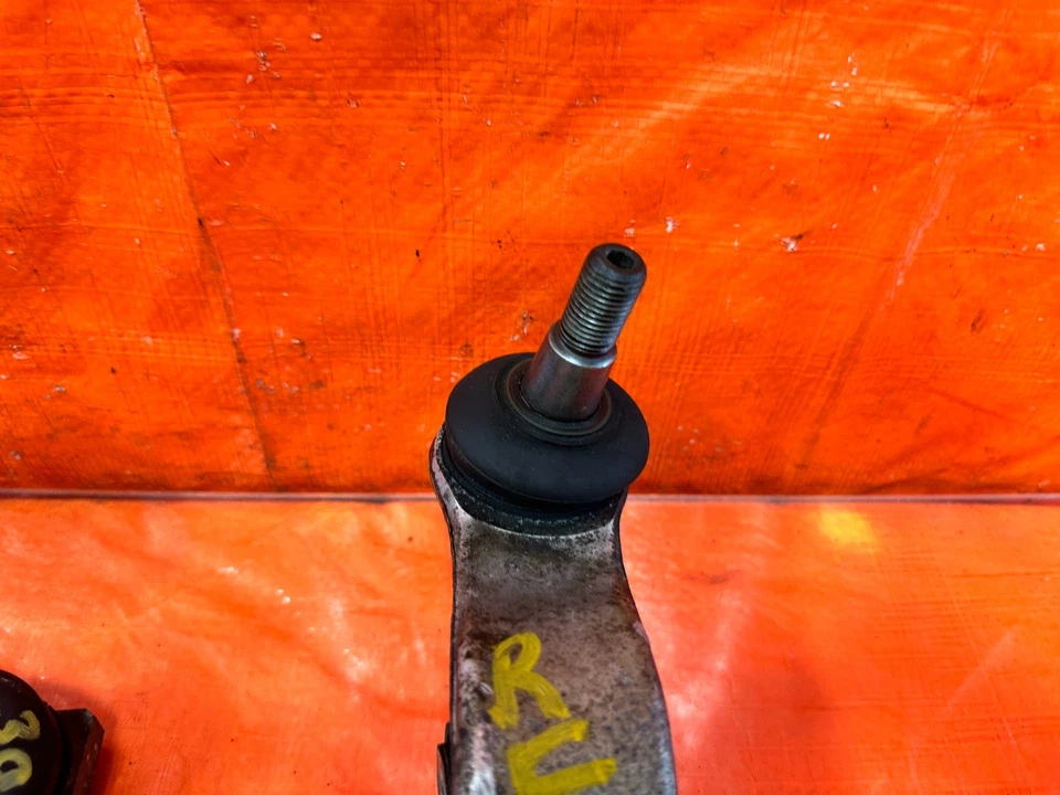 09-11 MAZDA RX8 RX-8 BUJE NUDILLO HUSILLO DELANTERO DERECHO CON BRAZOS DE CONTROL FABRICANTE DE EQUIPOS ORIGINALES #303 Foto 2 de 4