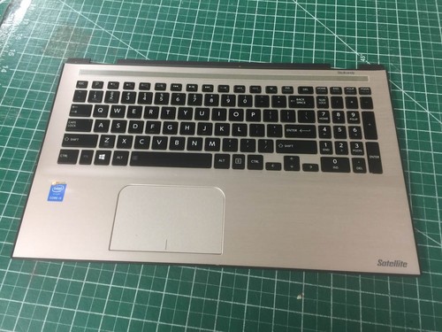 Toshiba Satellite L55W-C Palmrest Touchpad Keyboard Backlit H000082270 Grade A