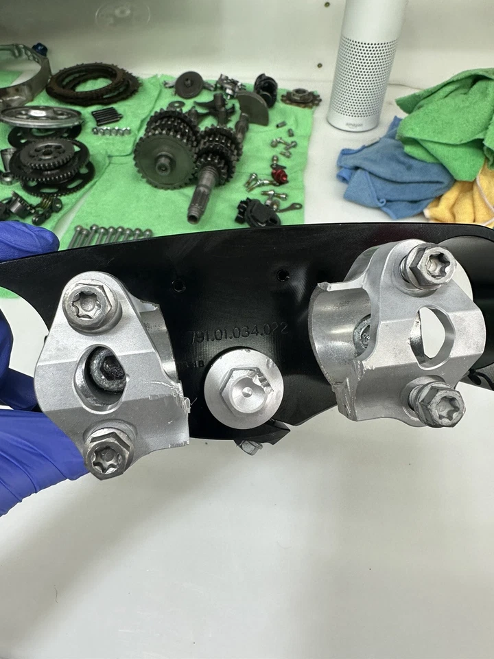 KTM 450 SX-F 2022 triple abrazadera OEM negro triple árbol Husqvarna SX XC SXF XCF Foto 4 de 4