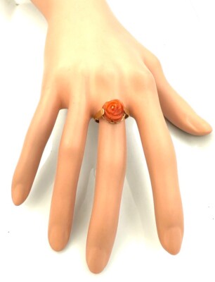 Bague Or 18 Carats Jaune Avec Rose En Corail Naturel - Taille 57 - Occasion 3,12g