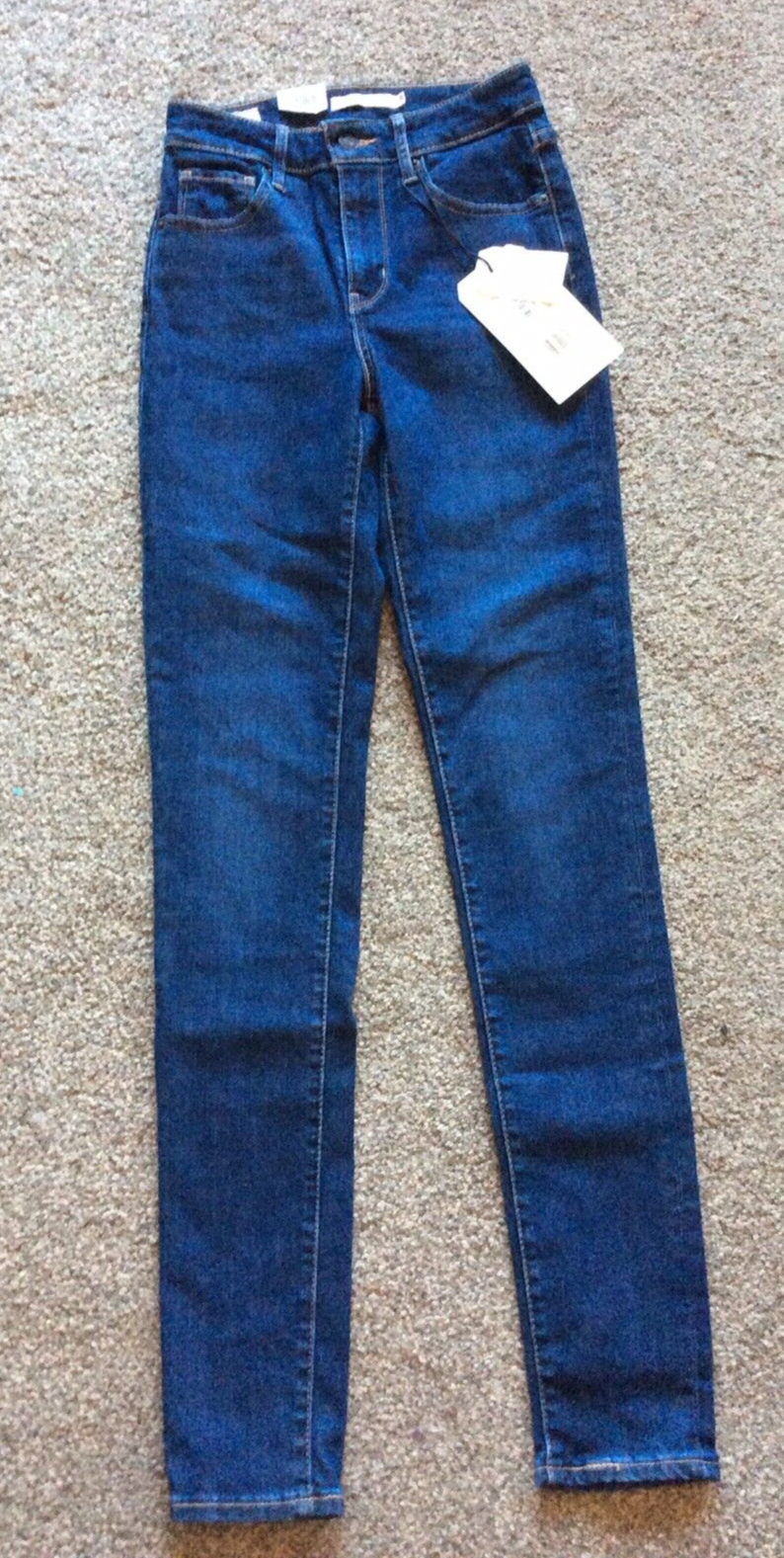 Bnwt Levi's 721 High Rise Skinny Jeans - W25 L32