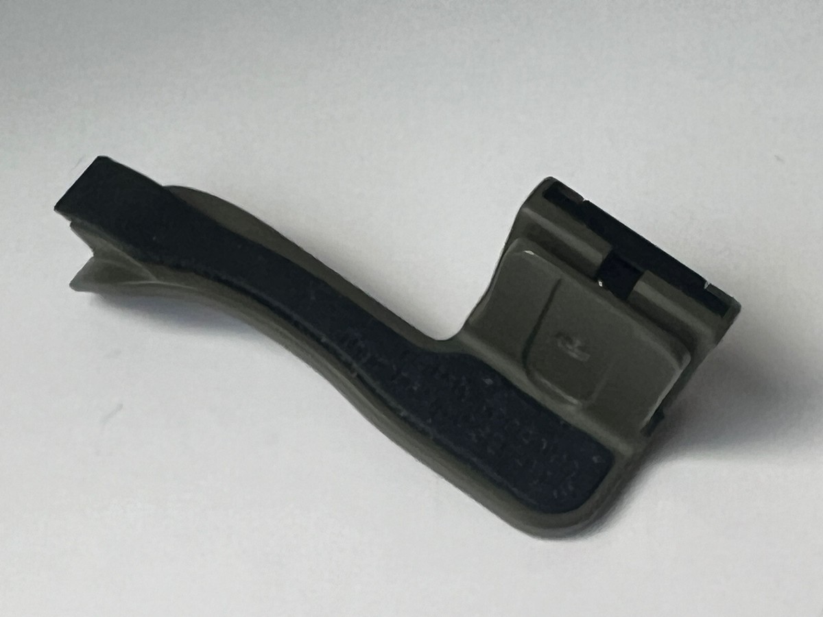 Match Technical CSEP-10S Thumbs Up Grip for Leica M (Typ 240 Match Technical CSEP-10S Thumbs Up Grip for Leica M (Typ 240