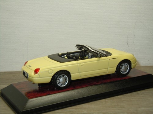 Ford Thunderbird - Maisto 1:43 in Box *52380 - Picture 3 of 3