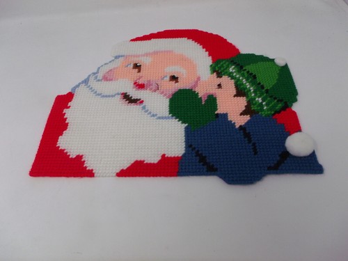 FINISHED Plastic Canvas BOY WHISPERING TO SANTA 10.5" x 12.5" Design Works #9171 - 第 1/4 張圖片