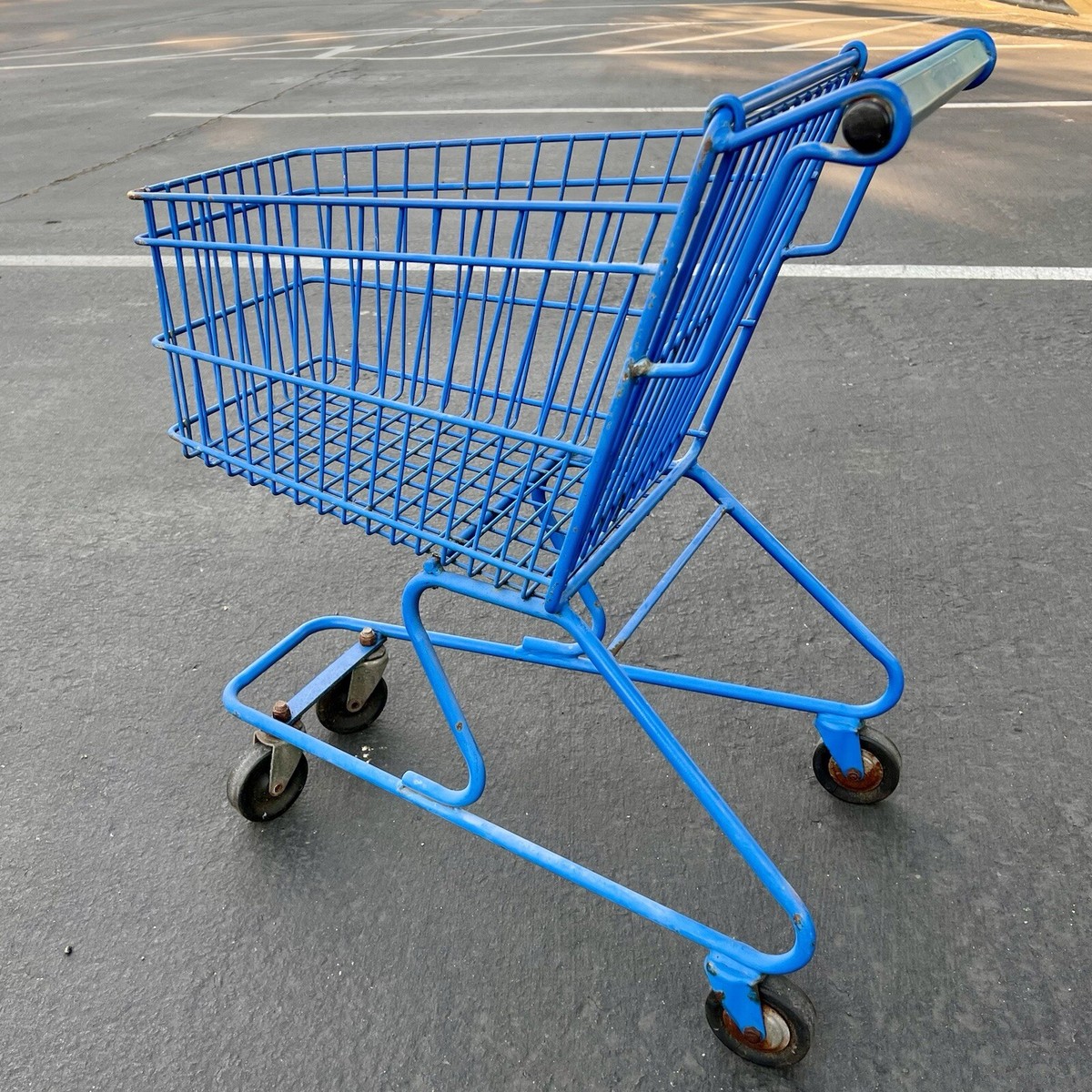 Toys R Us Metal Shopping Grocery Cart Child-Size Small Miniature Vintage  Painted