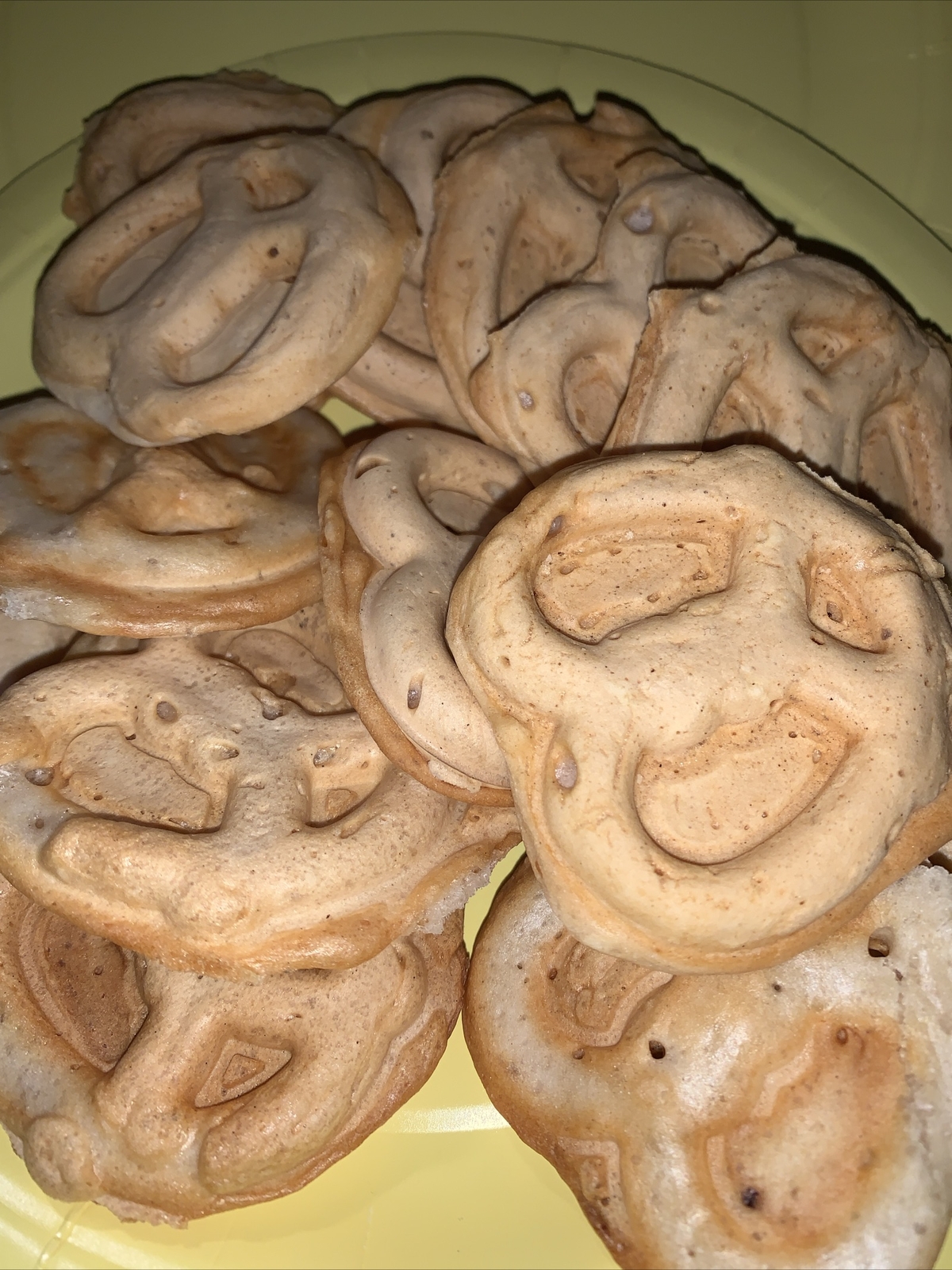 Homemade Yogurt. 8 Oz dog treats 2"x2" treats.(2 Ingredients