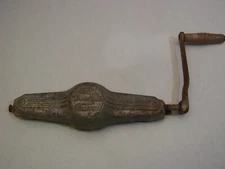 VINTAGE WHITE MOUNTAIN 4 QT ICE CREAM FREEZER MAKER HAND CRANK ONLY