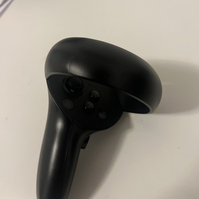 Oculus Rift S Controller Links Gebrauch. Oculus Meta Quest