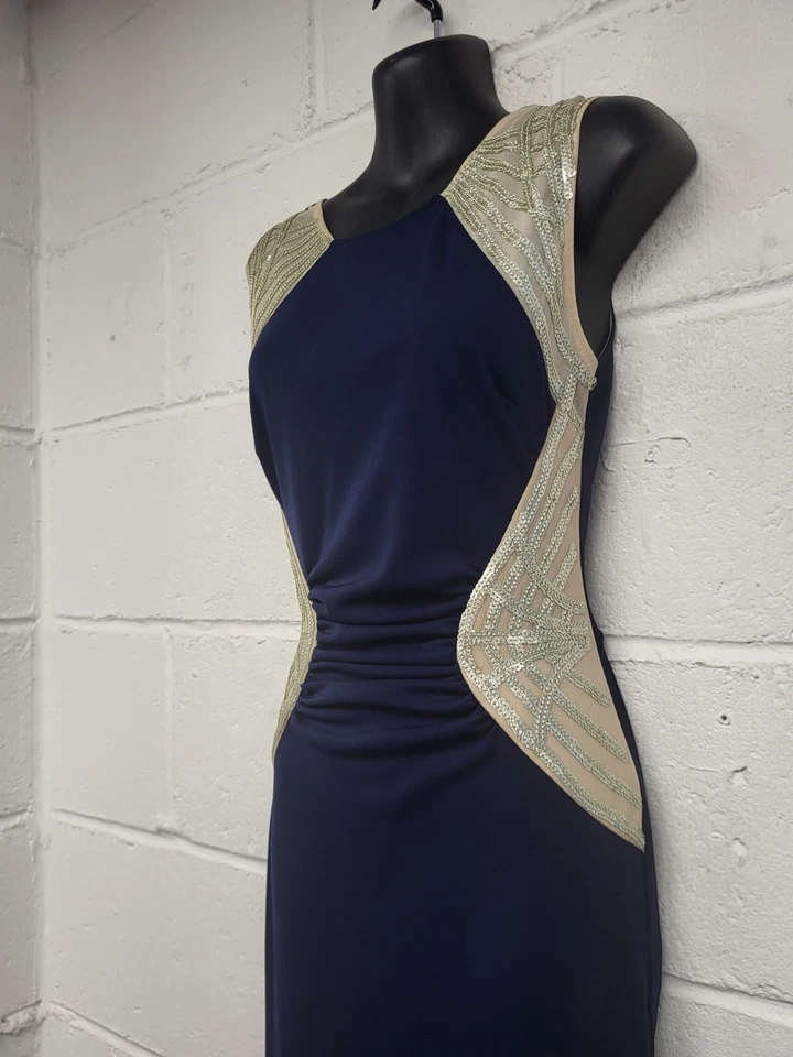 Nuevo con etiquetas - Vestido Michelle Keegan Lipsy London - Azul marino - Talla UK 8 Foto 4 de 4