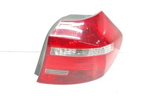 BMW 1 E81 Rücklicht hinten rechts 7164956 1.80 Diesel 2008 33632759