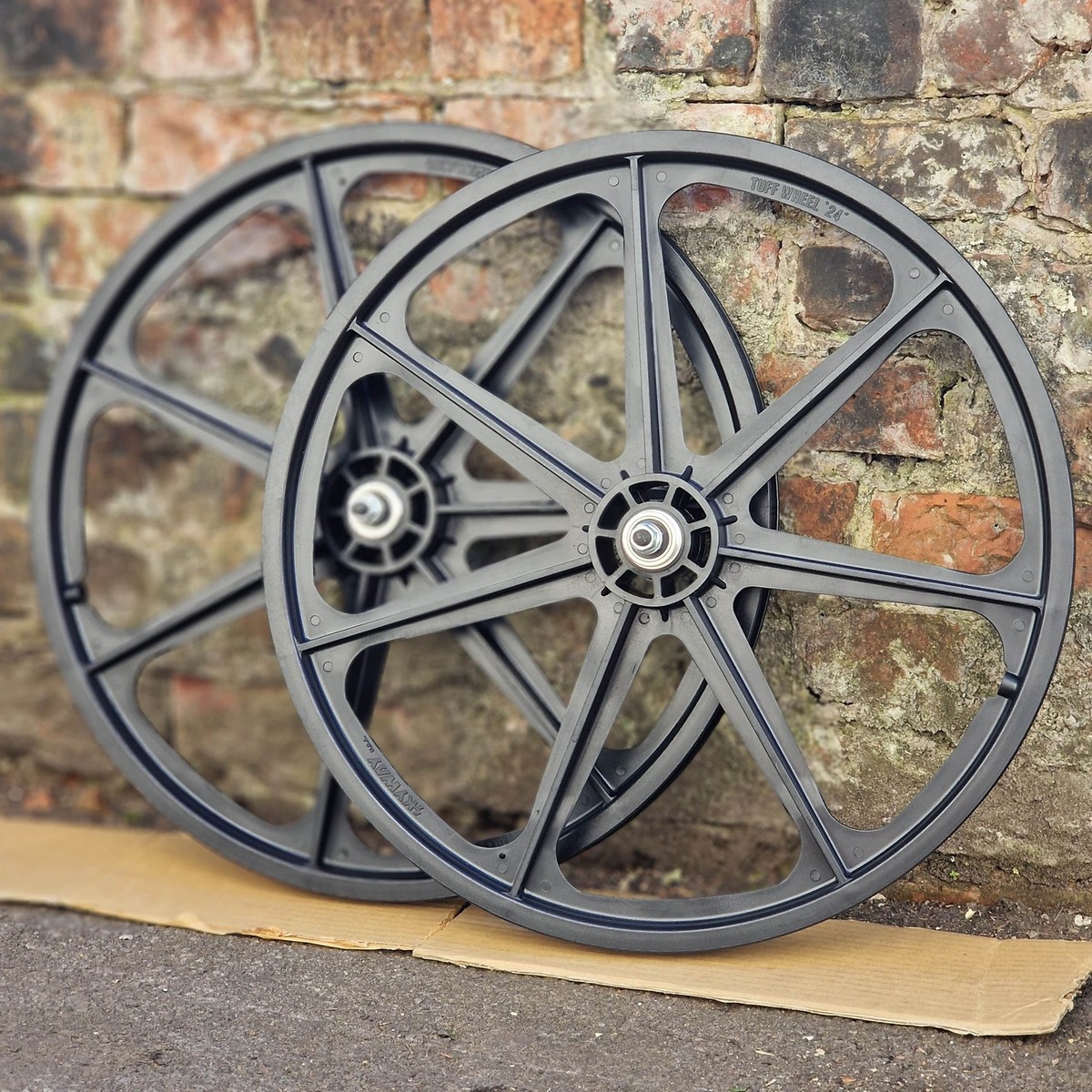 Skyway Tuff Wheels 24 Inch Pair Old School BMX Black Blue Red