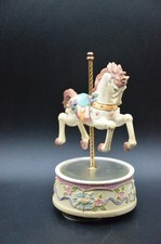 VINTAGE MERRY-GO-ROUND CAROUSEL MUSIC BOX ROTATES PLAYS MUSIC 7.5" tall