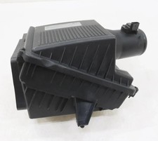 2017-2020 Cadillac Escalade Air Cleaner Intake Box Oem