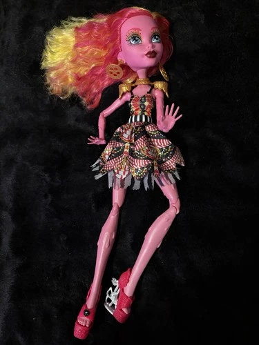 MONSTER HIGH FREAK DU CHIC GOOLIOPE JELLINGTON 17" INCH DOLL PRE-OWNED